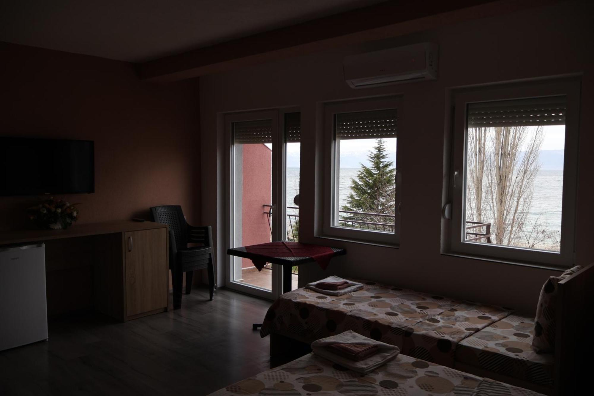 Ajkoski Apartments Peštani Εξωτερικό φωτογραφία